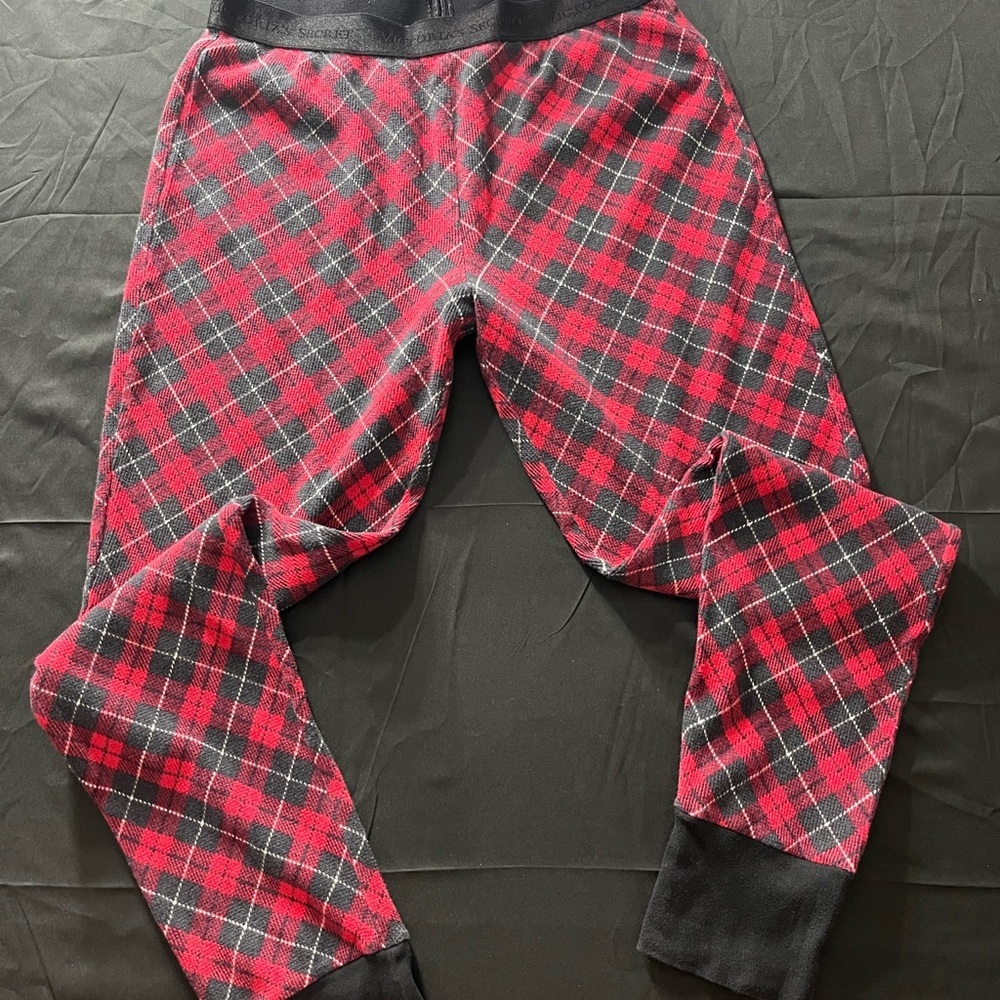 Victoria's Secret red and black plaid pajamas set medium women’s - Picture 5 of 7